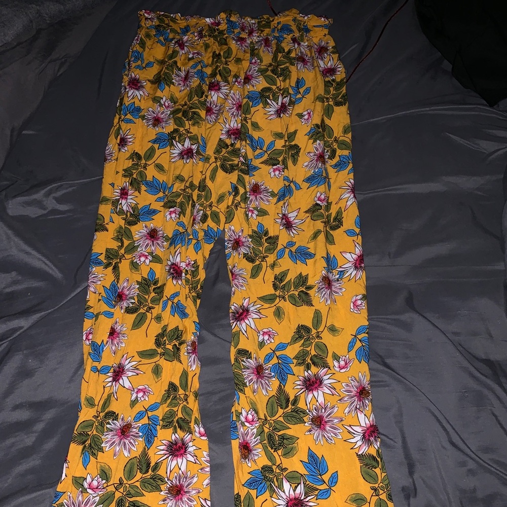 Yellow pants